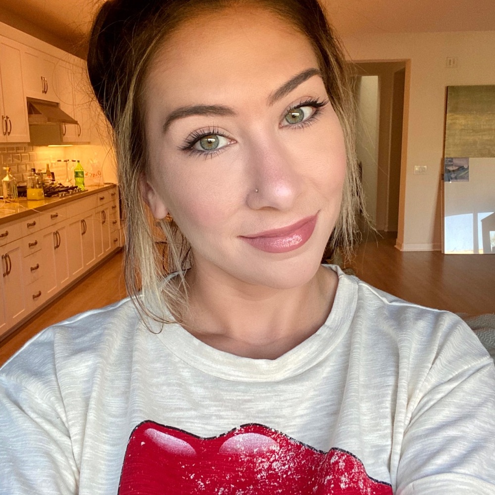 Hi! I’m Alex